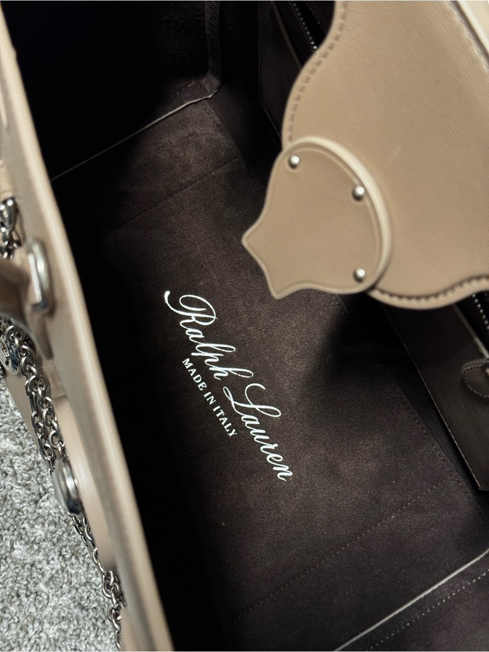 Extra-Soft Ricky 33 Washed Leather Bag - Picture 9 of 14